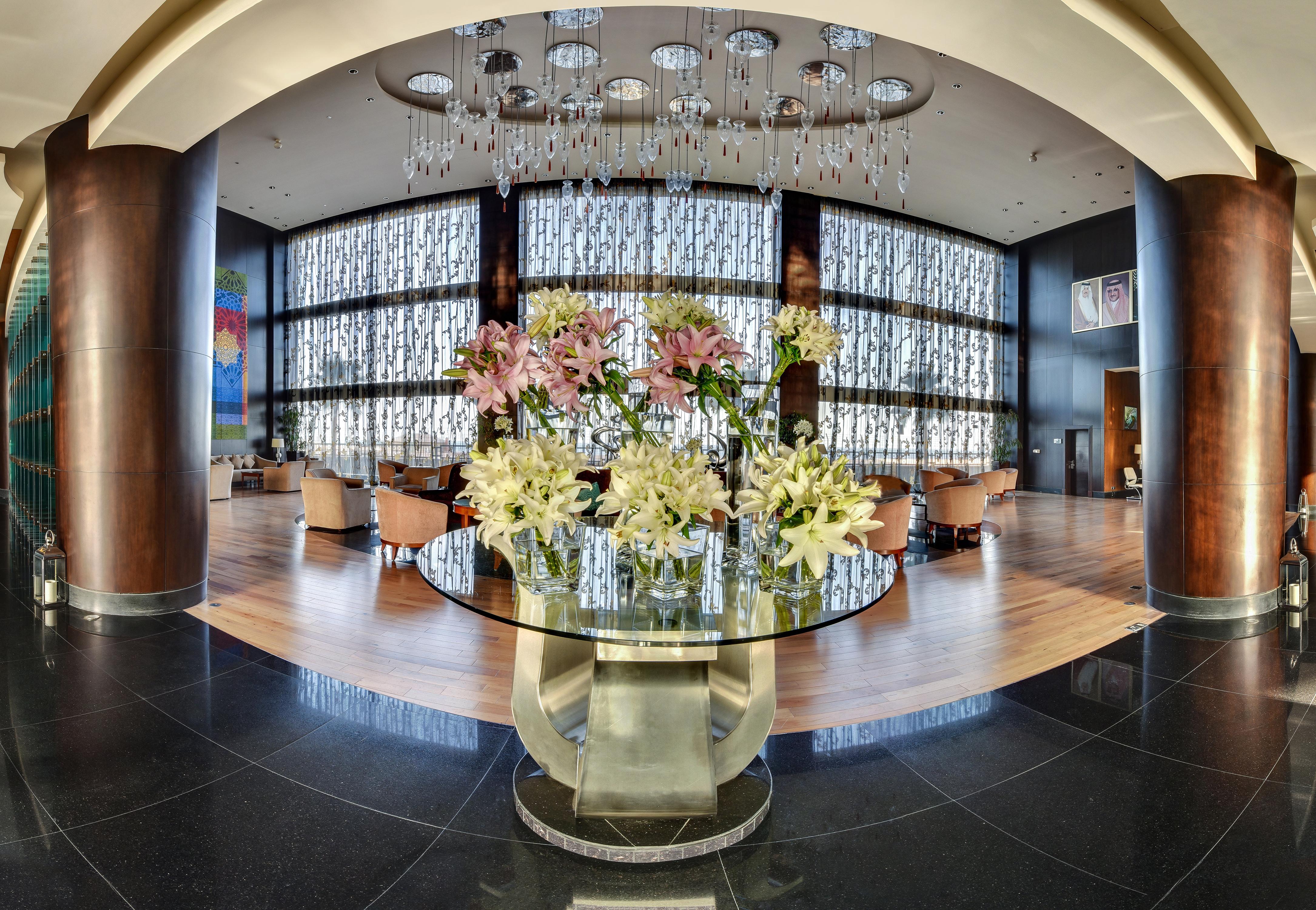 Sofitel Al Khobar The Corniche Hotel Ngoại thất bức ảnh The lobby of the hotel